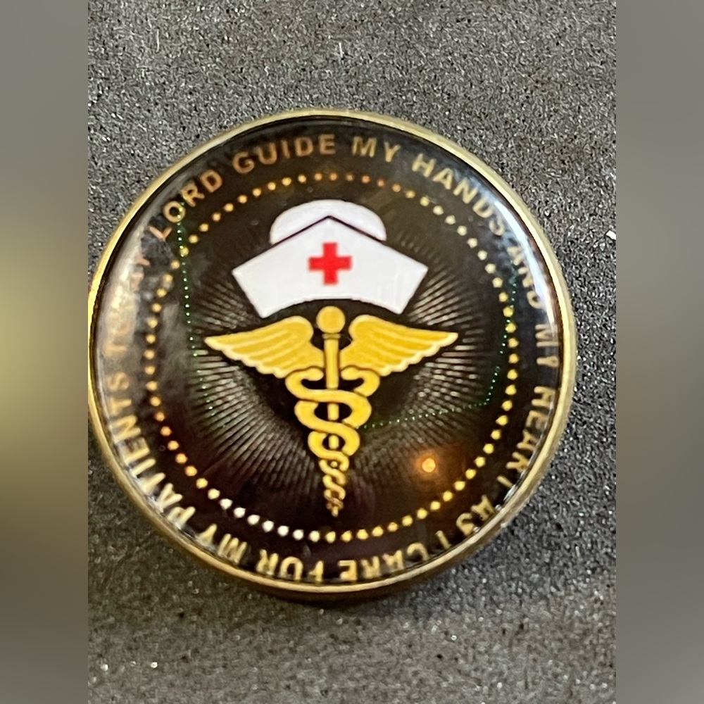 Nurses Metal Caduceus Enamel Pin Lord Guide My Hands and My Heart as I Care….NEW